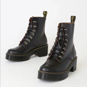 Dr. Martens Leona size 8. Worn twice